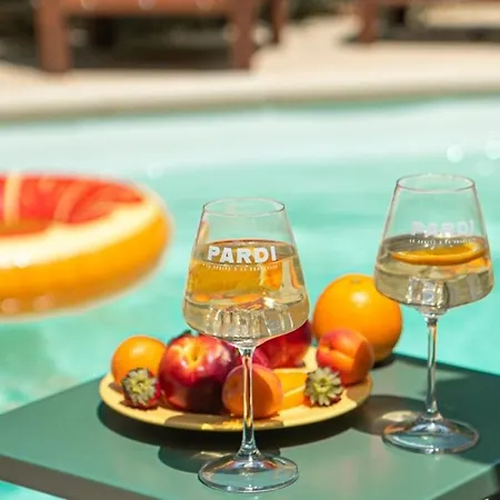 Saint Leon Bed & Breakfast 4*